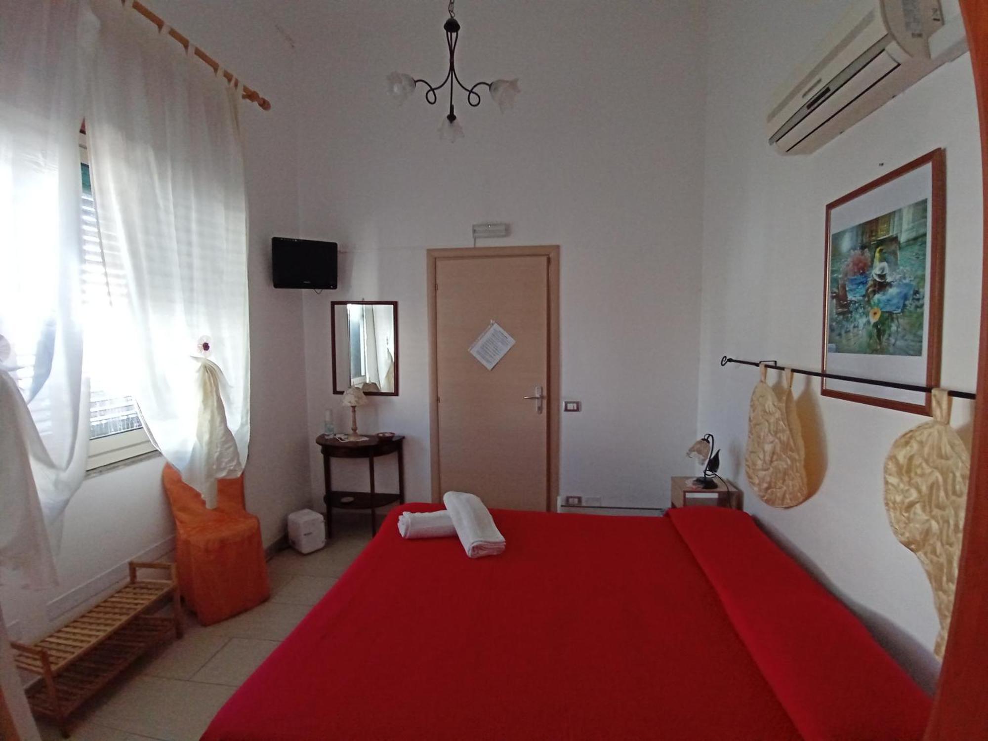 Casa Rosati Bed & Breakfast Sampieri Exterior photo